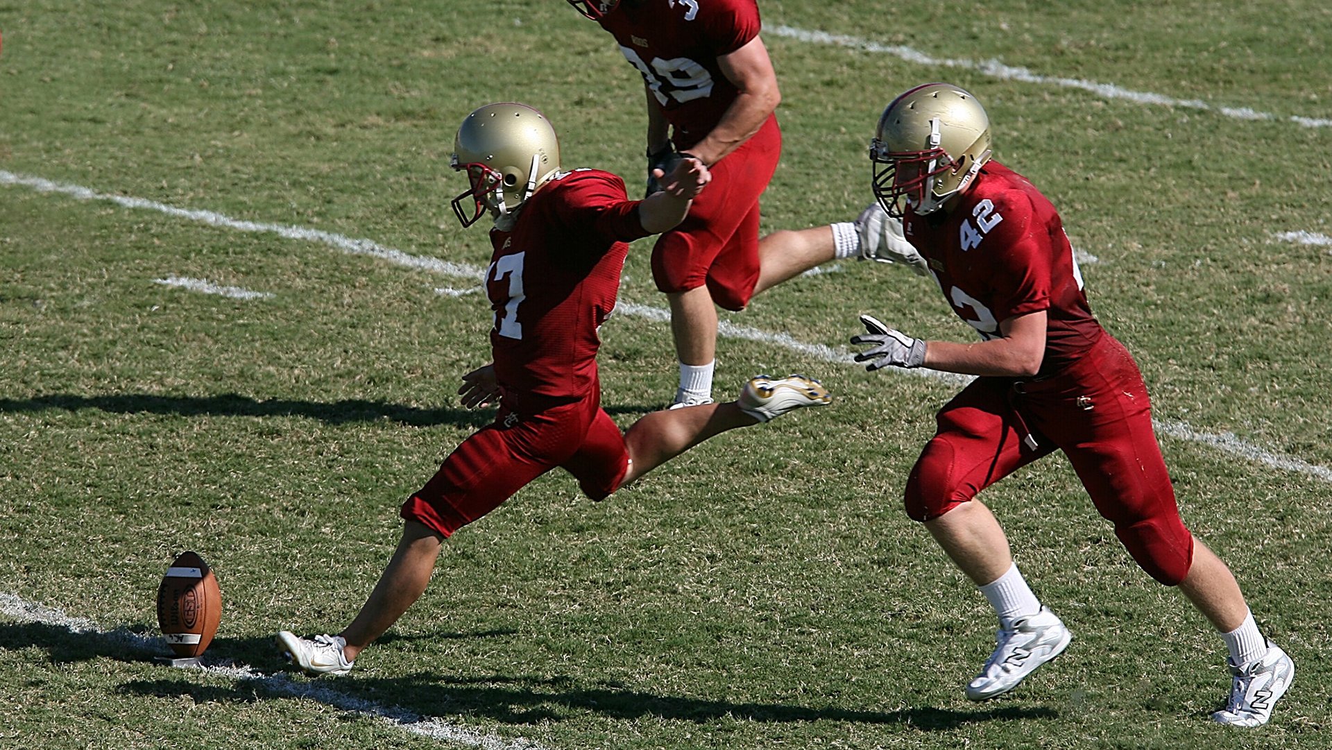 开云体育官方入口-青训营引入视频回放提升动作细节纠正效率，青训营介绍